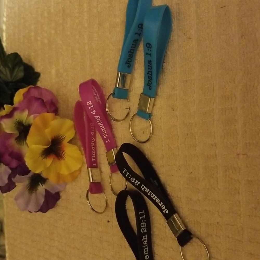 RELIGIOUS KEYCHAINS